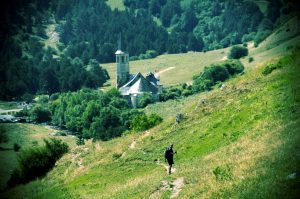 Deportes de aventura en el Pirineo: senderismo y trekking