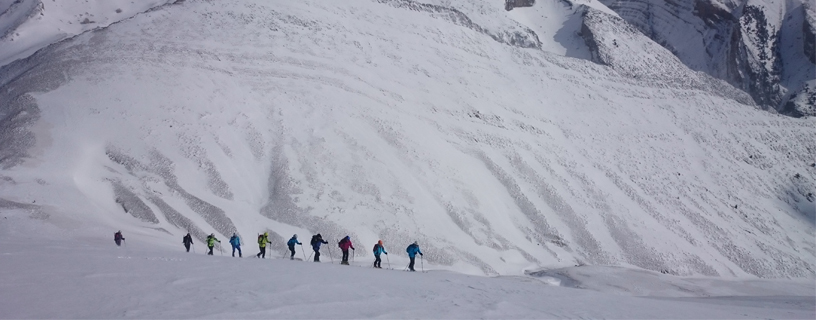 Riesgos y precauciones en la montaña invernal