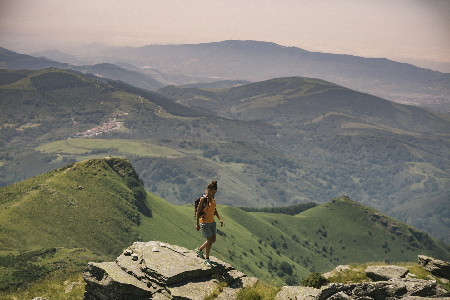 10 cosas imprescindibles para llevar en tu mochila de viaje y aventuras