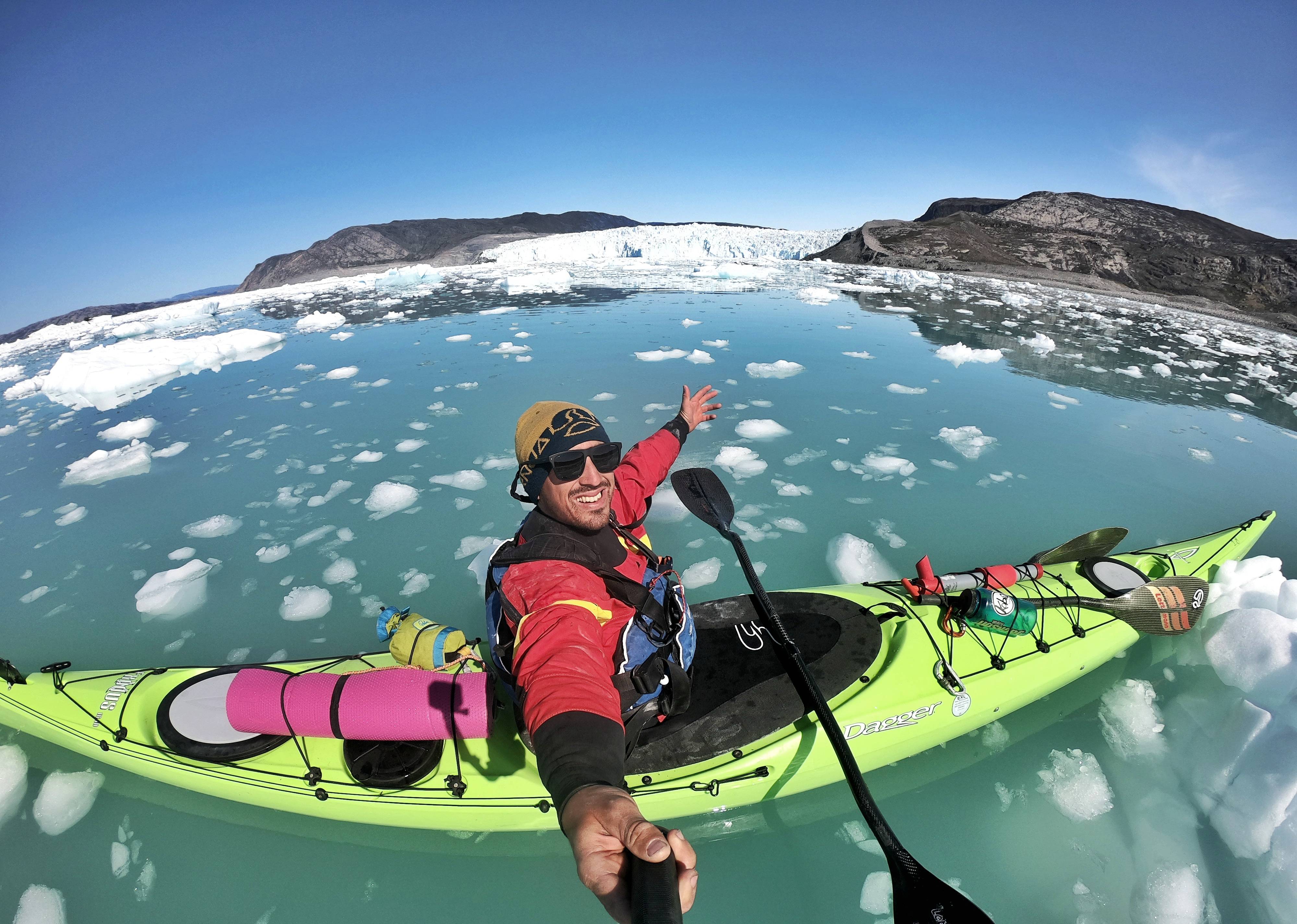 Un viaje en familia: 110 km en kayak entre glaciares. Un relato de Mikel Sarasola.