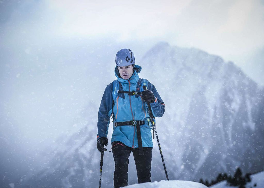 Nueva gama Protech ropa de alpinismo sostenible de Ternua