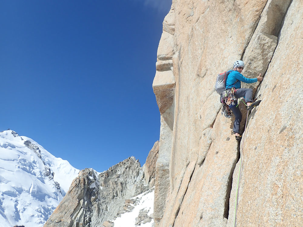 Escalando la aguja del dru